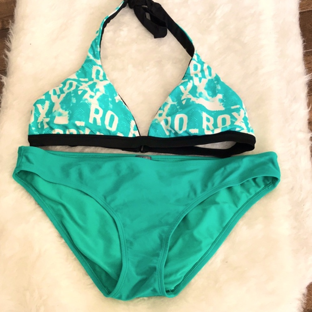 Roxy Swimsuit Bikini- Size M